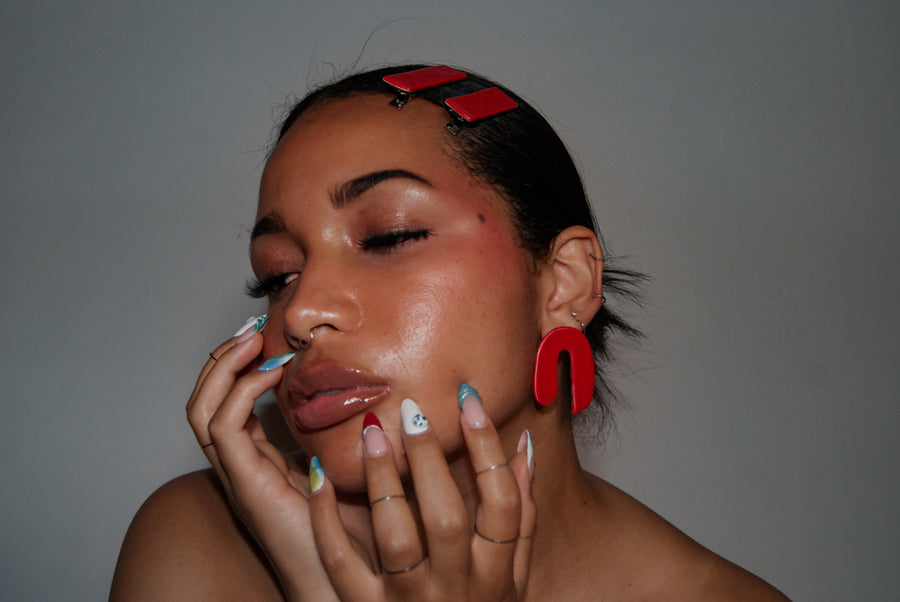 Blanca Olmos Studio Valentina Earrings Red u shape hand made spain albacete stud drop pattern ceramic hair clip red accessory barrette glazed glossy stainless steel international slow fashion emerging designer global brand free delivery independent imported imitation costume jewelry